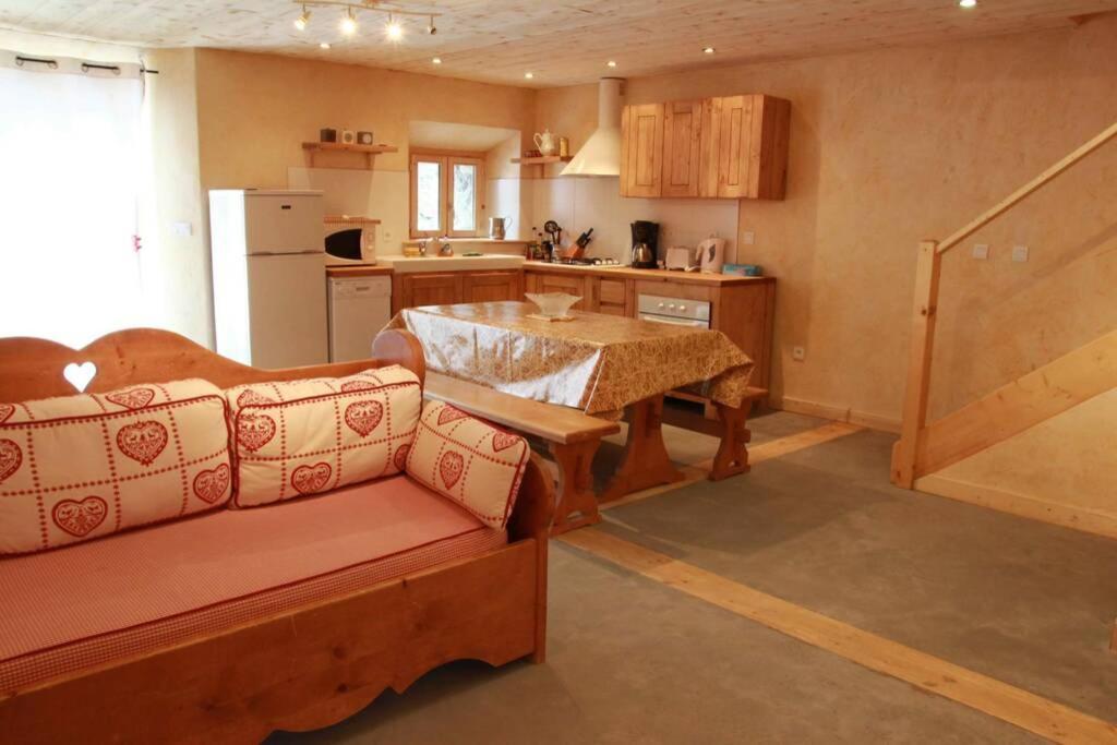 Chalet A La Montagne 10 Places 4 Chambres Bonneval-sur-Arc Exterior photo